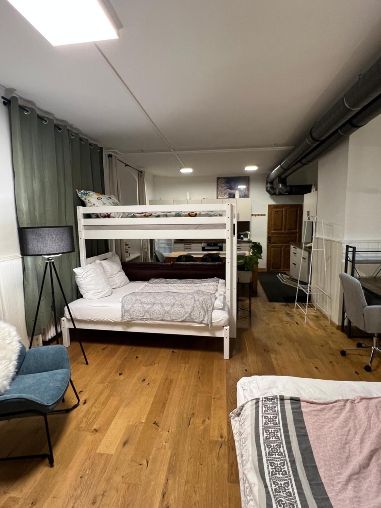 Kemptencityhostplus-Unterkunft Charme Im Denkmal Bagian luar foto
